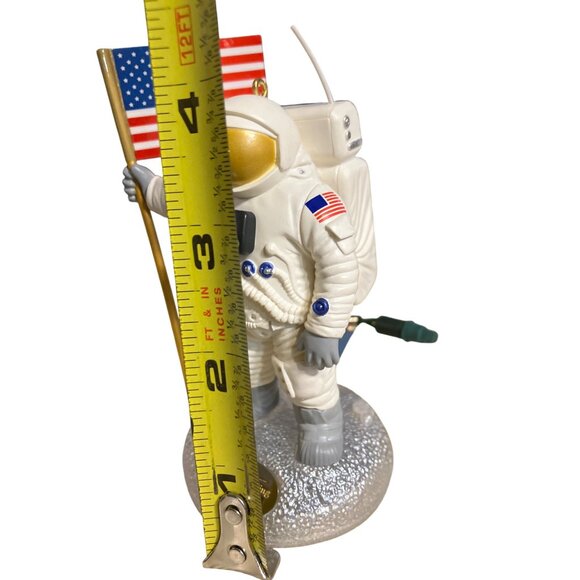 Astronaut Lunar Landing 25th Anniversary Lighted Figurine 1969-1994 - Picture 9 of 15